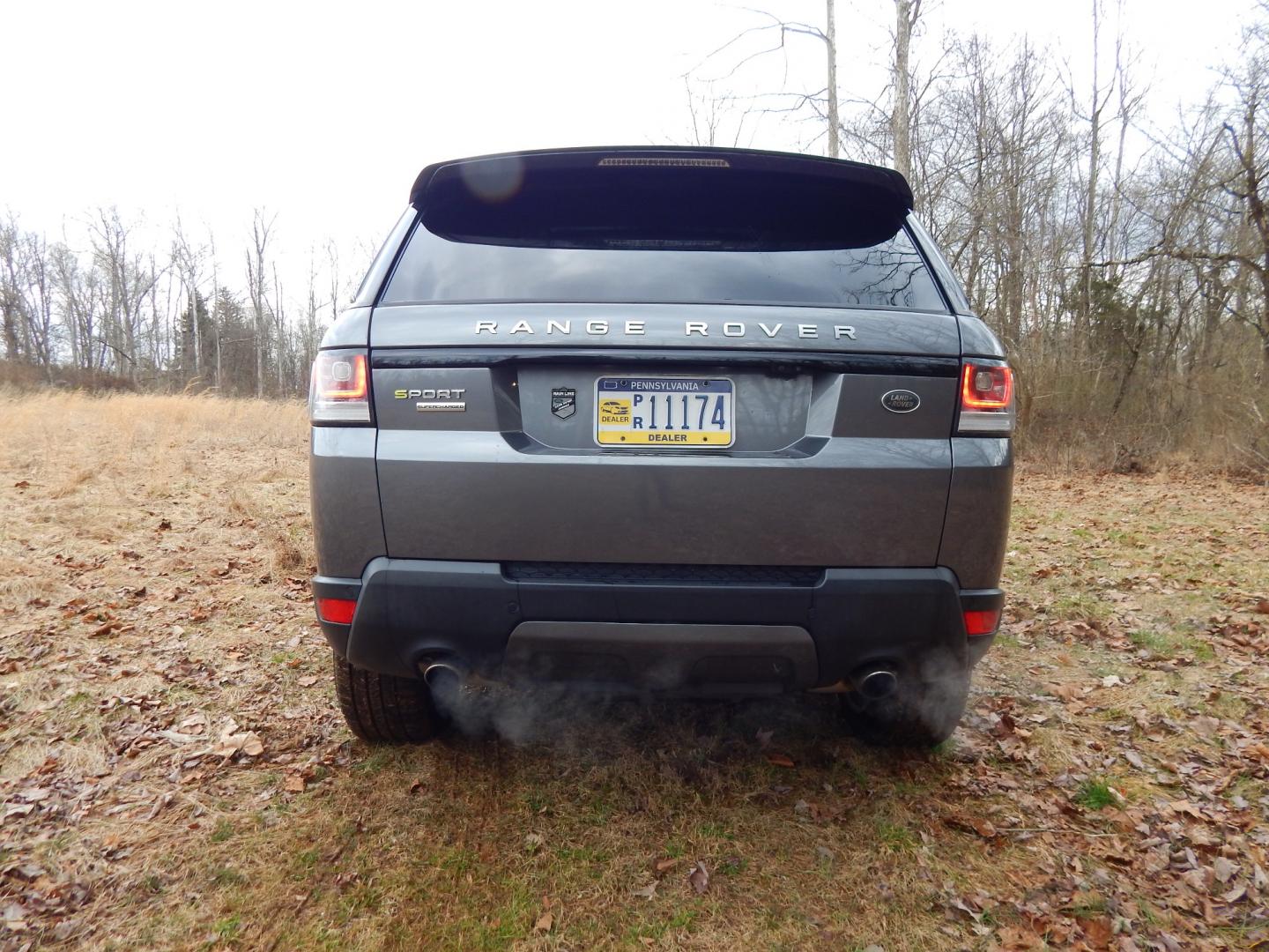 2016 Corris Grey /Ivory Leather Land Rover Range Rover Sport Supercharged Dynamic (SALWR2EF9GA) with an 5.0 liter Supercharged V8 engine, 8 speed auto w/paddle shift transmission, located at 6528 Lower York Road, New Hope, PA, 18938, (215) 862-9555, 40.358707, -74.977882 - Here for sale is a very nice 2016 Land Rover Range Rover Sport Supercharged Dynamic package. Under the hood is a strong running 5.0 liter supercharged V8 putting out 510 HP to the intelligent AWD system via a smooth shifting automatic transmission. Features include; Ivory leather interior, 2 maste - Photo#7